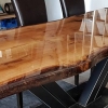 Epoxy giet eettafel helder